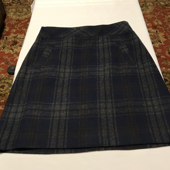 LOFT Dresses & Skirts - Loft skirt